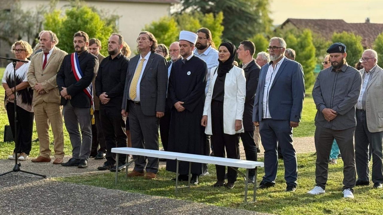 Delegacija Rijaseta Islamske zajednice na komemoraciji u Villefranche-de-Rouergue
