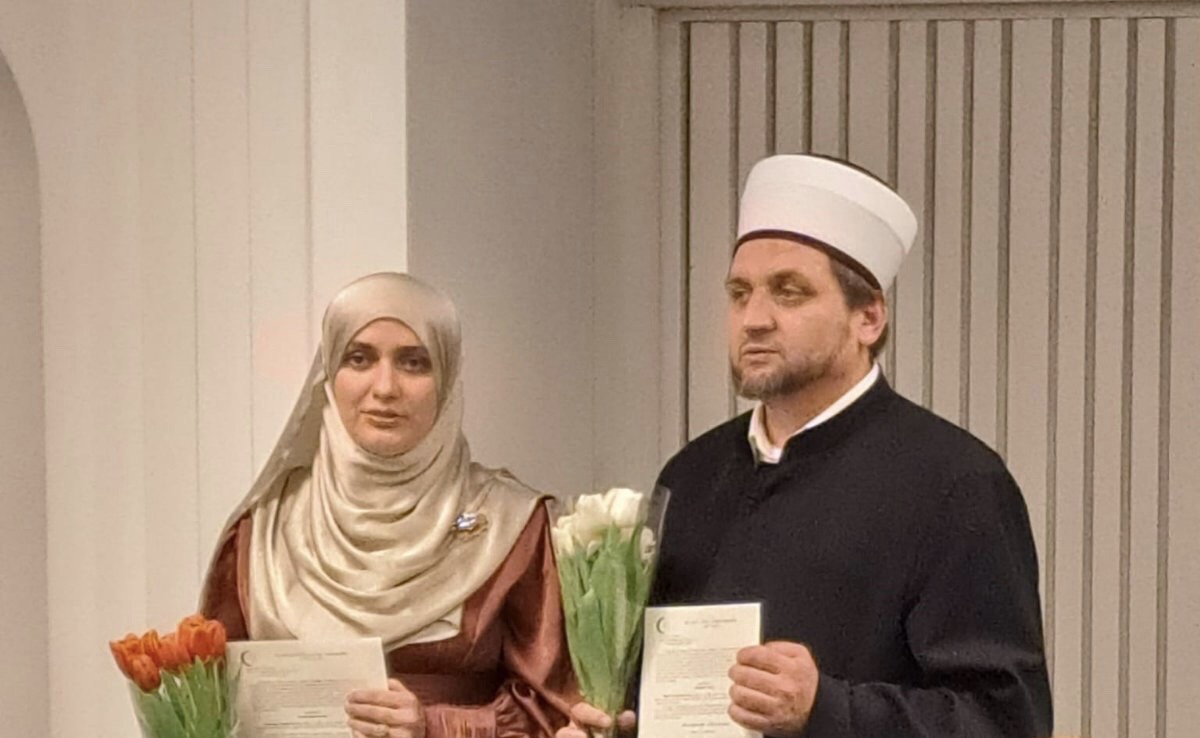 Svečanost u povodu uručenja dekreta u Džematu Stockholm