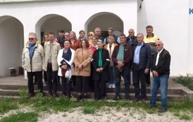 TREZVENJAČKI SAVEZ NBV IZ ŠVEDSKE SA UDRUŽENJEM LOGORAŠA KOZARAC OBILJEŽILI DAN POBJEDE NAD FAŠIZMOM